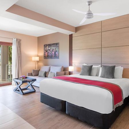 Ramada Resort By Wyndham Порт-Вила Экстерьер фото