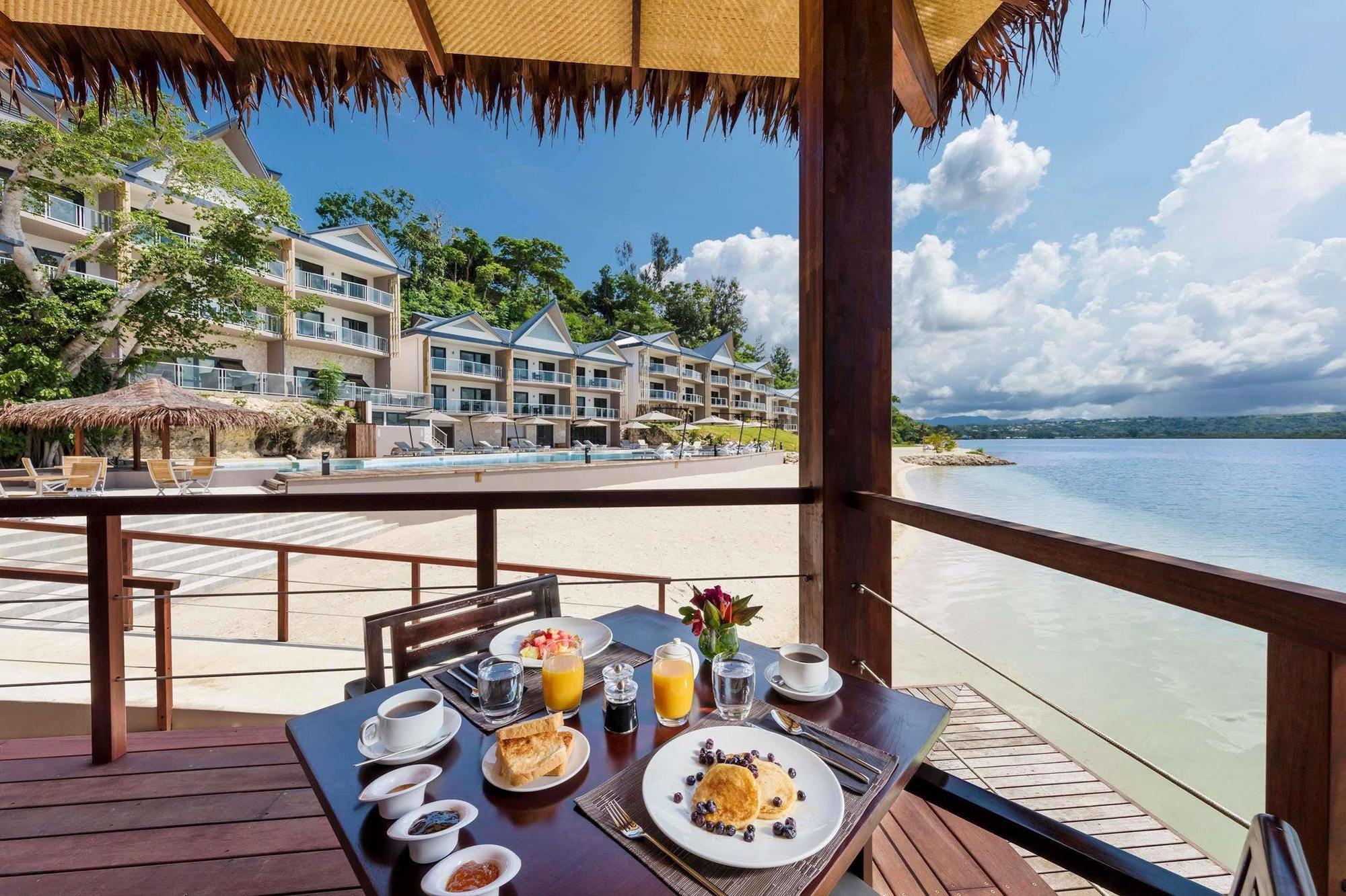Ramada Resort By Wyndham Порт-Вила Экстерьер фото