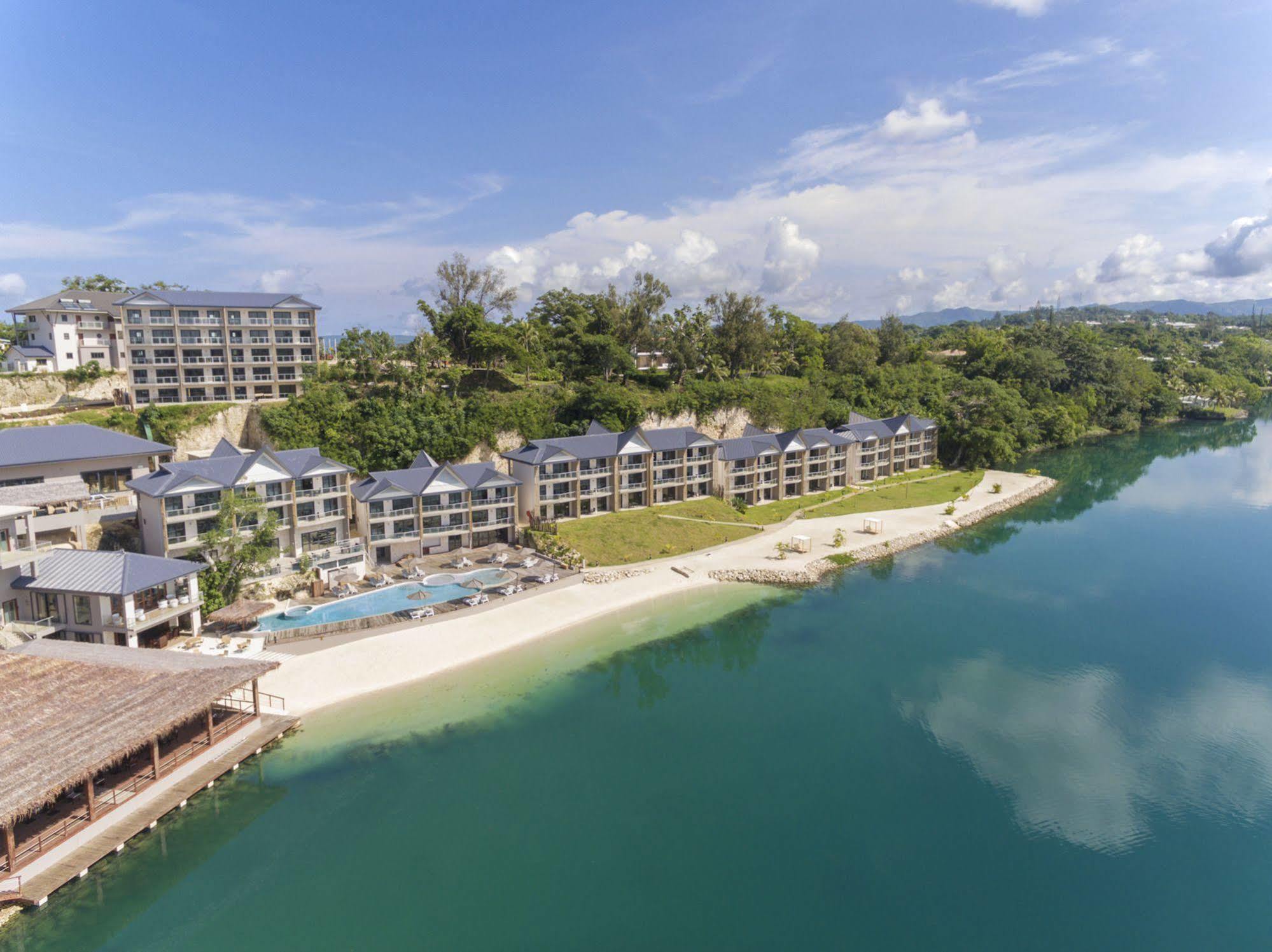Ramada Resort By Wyndham Порт-Вила Экстерьер фото